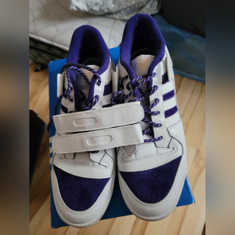 Adidas Forum Low (Donovan Mitchell PE)